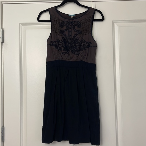 Anthropologie Leifnotes Open Air Theatre Corduroy Dress, Size 2 - Picture 3 of 7